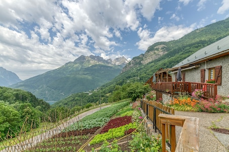 Property grounds. Room 'Chambre 5' with Mountain View and Balcony