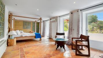 7 chambres, fer et planche à repasser, Wi-Fi gratuit, draps fournis