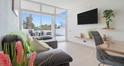 Holiday Home 'Eucaliptus' with Mountain View, Wi-Fi and Air Conditioning