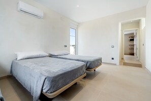 5 bedrooms, free WiFi