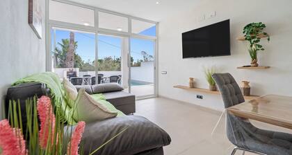 Holiday Home 'Eucaliptus' with Mountain View, Wi-Fi and Air Conditioning