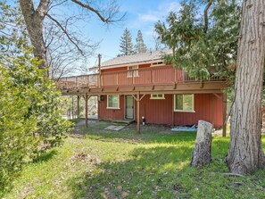 Exterior - New! Arcade Games, Hot Tub,  Fire Pit, BBQ, 3:2 (Oakhurst)