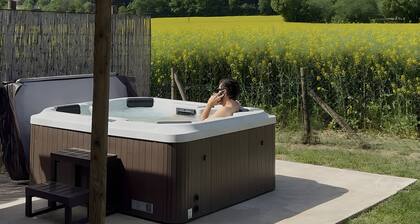 Mountain Country House with Private Jacuzzi