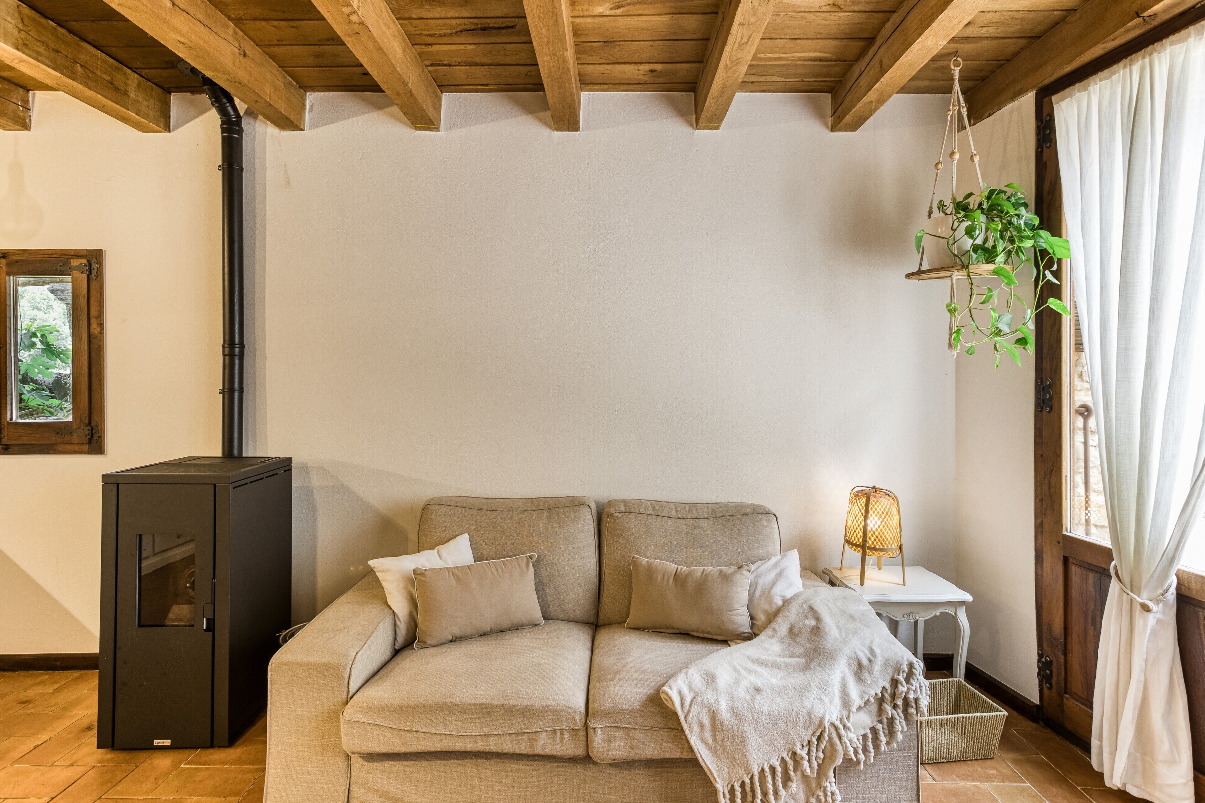 Télévision, cheminée