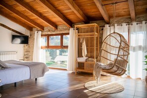 4 camere, Wi-Fi gratuito, lenzuola