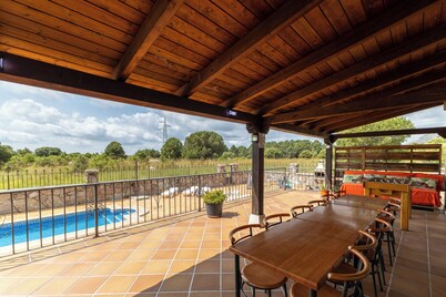 Country House 'Sierra Norte' with Mountain View, Private Pool and Wi-Fi