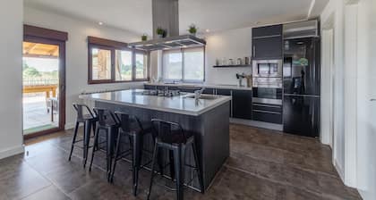 Rural House 'Sierra Norte' with Mountain Views, Private Pool and Wi-Fi