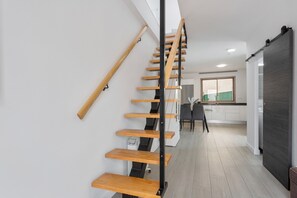 Interior - Vacation Home 'Skyview with 360 Views' with Sea View, Shared Pool and Wi-Fi (Icod de los Vinos)