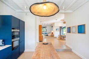 Interior - Iparra Holiday Home – Hossegor Golf – 12 Guests, Private Pool, A/C, Near the Beach (Soorts-Hossegor)