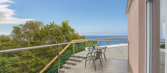 Apartamento de vacaciones 'Viva Forest Stevier' con vistas al mar, piscina compartida y Wi-Fi