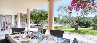 Appartement 'La Vela Arancione' avec piscine partagée, Wi-Fi et climatisation