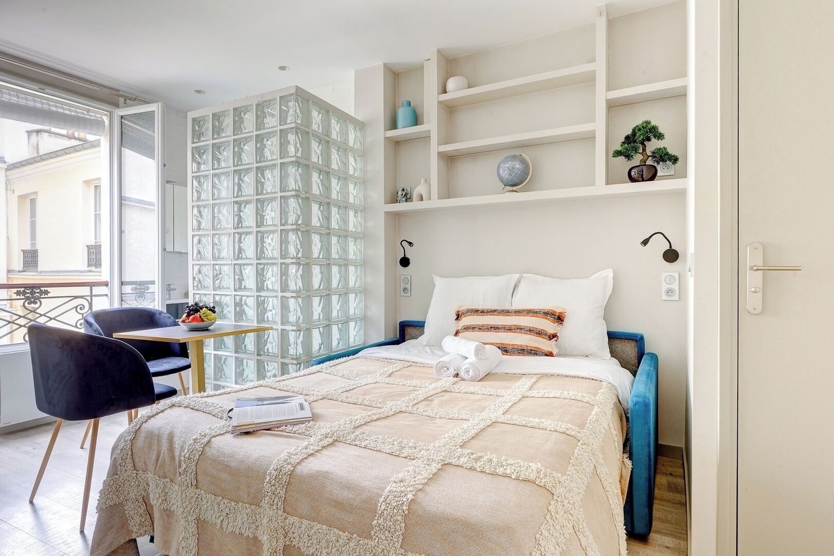 Desk, iron/ironing board, travel cot, free WiFi