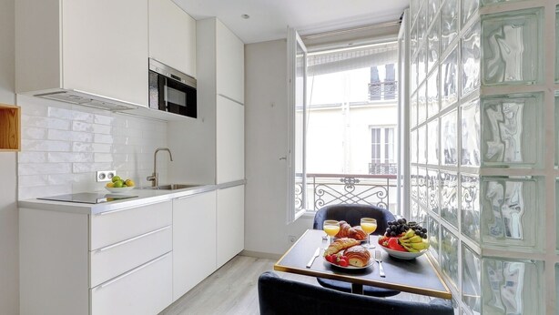 Private kitchen - BnBNook - Studio - Eiffel Tower and Les Invalides (Paris)