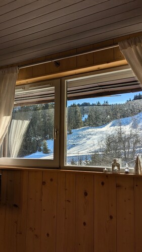 Appartement 'Cosy Studio Mezzanine' avec vue sur montagne et balcon