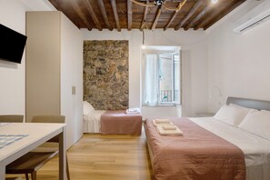1 Schlafzimmer, kostenloses WLAN, Bettwäsche