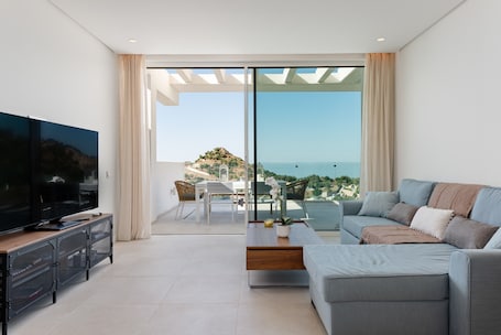 Living area. Apartment 'Palo Alto' with Sea View, Wi-Fi and Air Conditioning