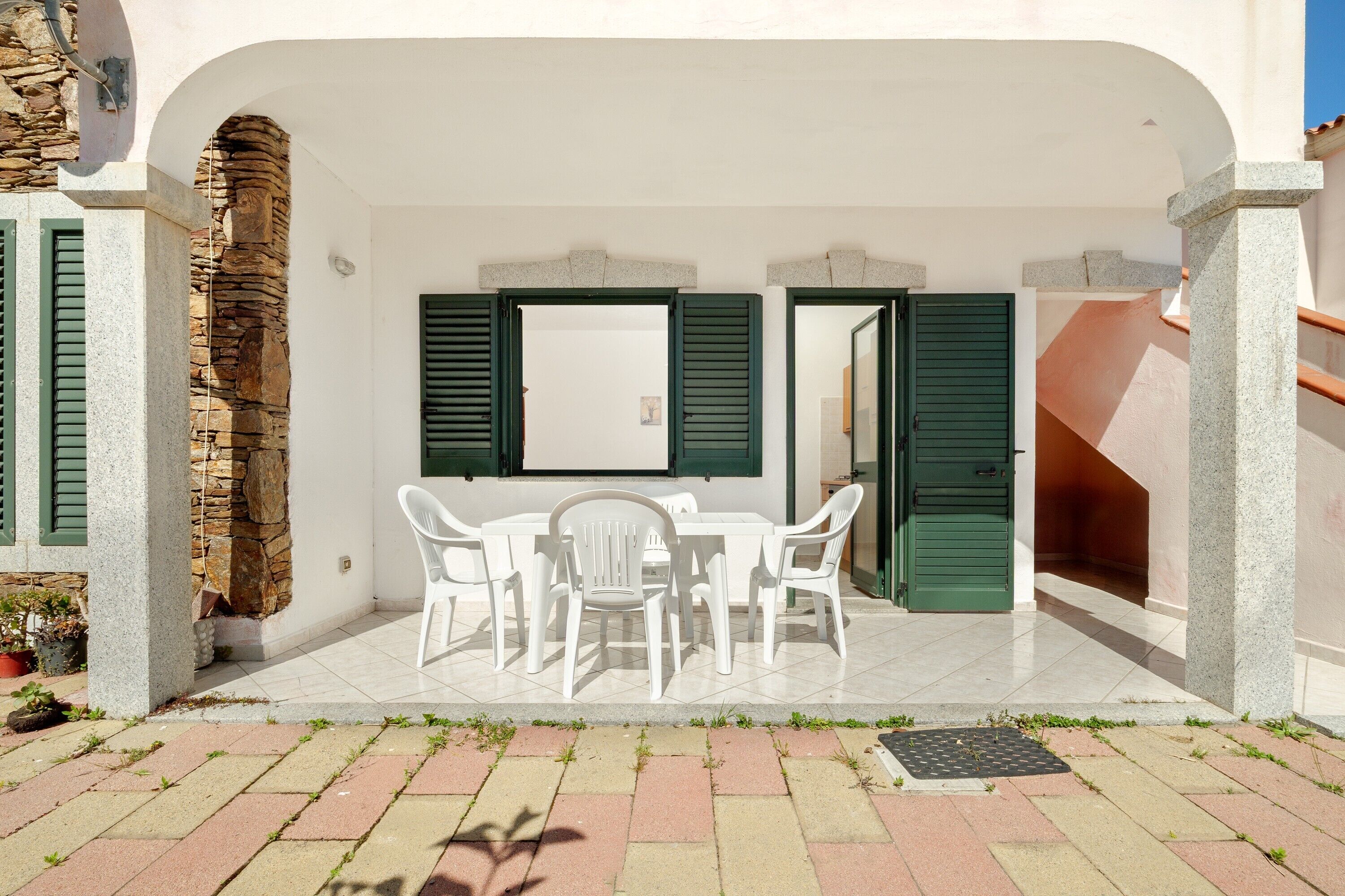 屋外ダイニングエ リア