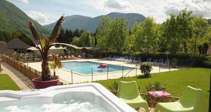 Apartment 'Nest 29 N°24' with Mountain View, Wi-Fi and Air Conditioning