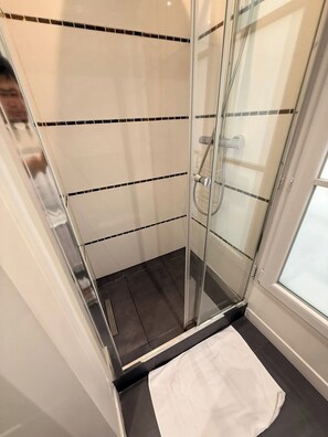 Secadora de cabello y toallas 