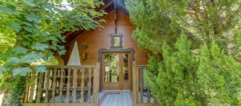 Apartment 'Narcisse' with Mountain View, Wi-Fi and Air Conditioning