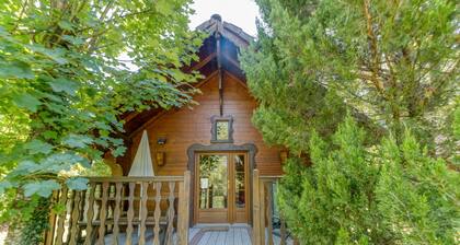 Appartement 'Narcisse' avec vue sur les montagnes, Wi-Fi et climatisation