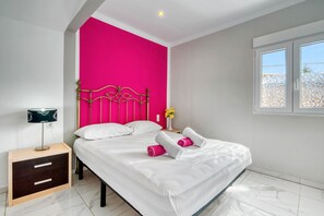 3 bedrooms, iron/ironing board, free WiFi, bed sheets - Villa 'Hayahay' with Sea View, Wi-Fi and Air Conditioning (Calpe)