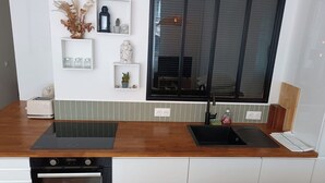 Coffee/tea maker, fridge, microwave, oven - BnBNook - Charming Flat Near Pompidou and Notre-Dame (Paris)