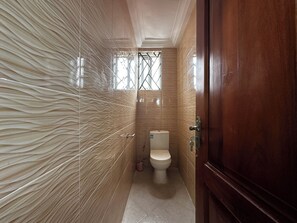 Dusche, Toilettenpapier