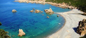 Apartment 'Borgo Del Mare 1' with Sea View, Private Pool and Air Conditioning