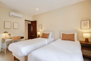 10 chambres, fer et planche à repasser, Wi-Fi gratuit, draps fournis