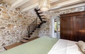 1 bedroom, free WiFi