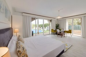 6 soverom, strykejern/-brett, wi-fi (inkludert) og sengetøy