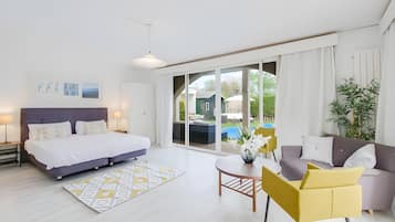 6 bedrooms, iron/ironing board, free WiFi, bed sheets