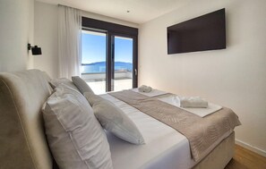 5 soverom, strykejern/-brett, reiseseng for barn og wi-fi (inkludert)