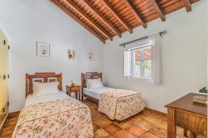 2 slaapkamers, gratis wifi, beddengoed, rolstoeltoegankelijk