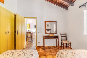 2 makuuhuonetta, ilmainen Wi-Fi, vuodevaatteet, pääsy pyörätuolilla