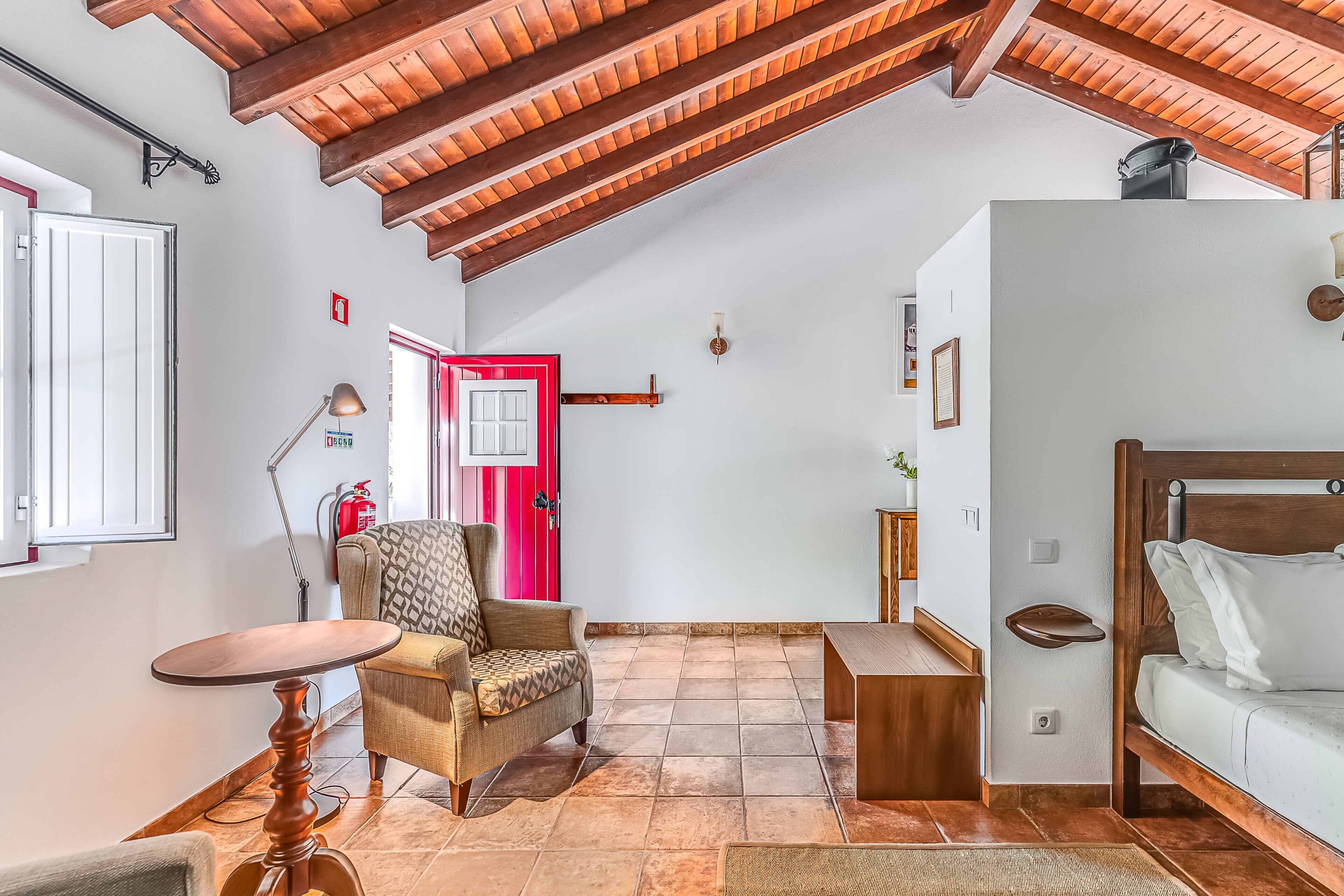 1 dormitorio, wifi gratis, ropa de cama y accesible en silla de ruedas