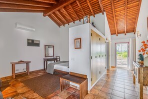 1 sovrum, gratis wi-fi, sängkläder och rullstolsanpassning