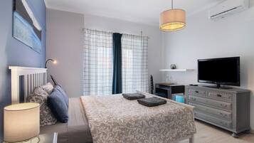 1 bedroom, free WiFi, bed sheets