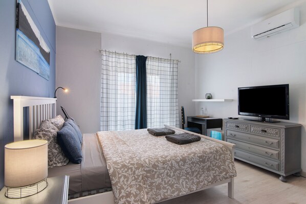 1 bedroom, free WiFi, bed sheets