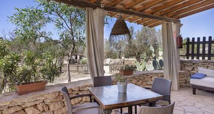 Petite maison 'Can Mussenya 2' avec terrasse privée, Wi-Fi et climatisation