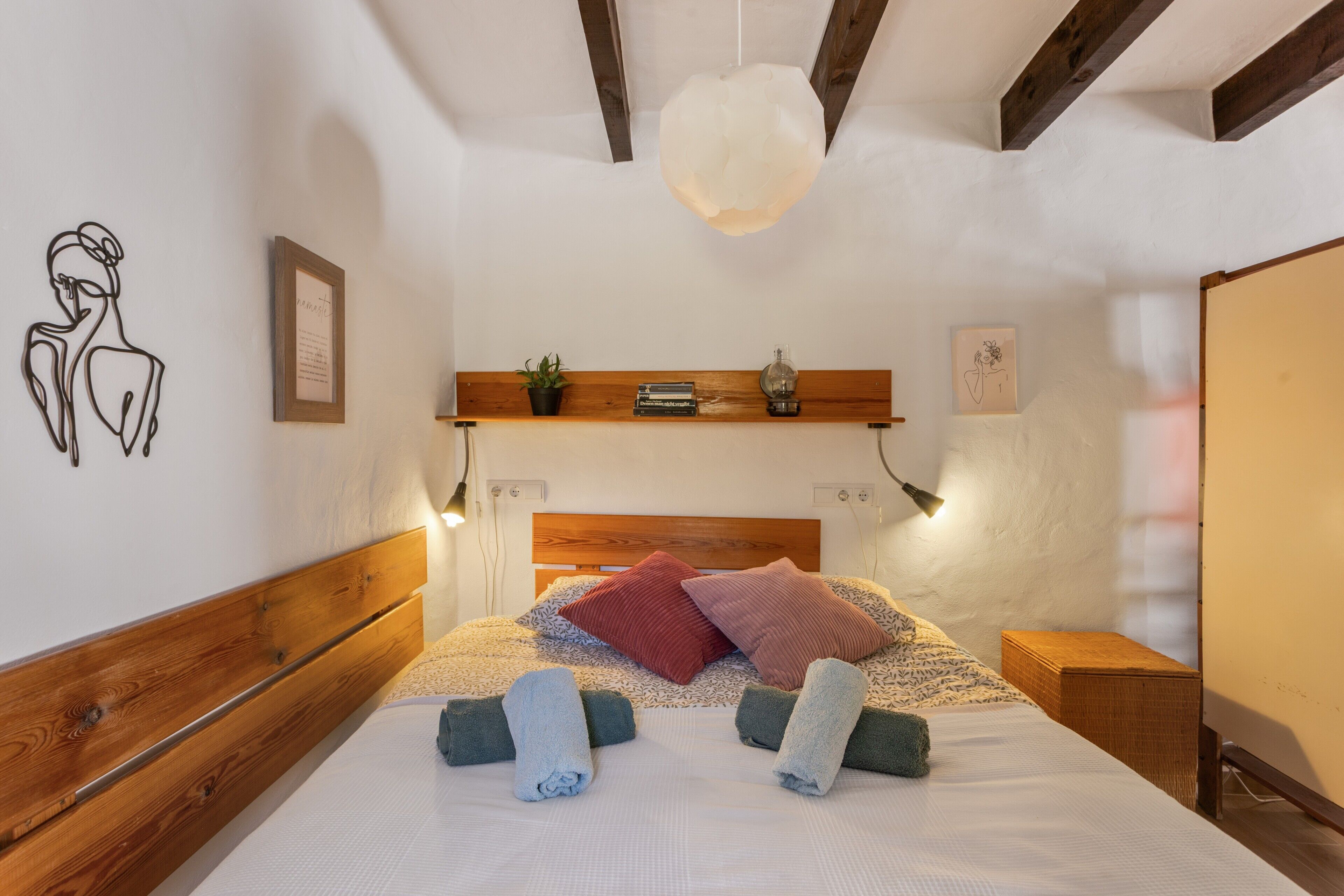 1 makuuhuone, silitysrauta/-lauta, ilmainen Wi-Fi, vuodevaatteet