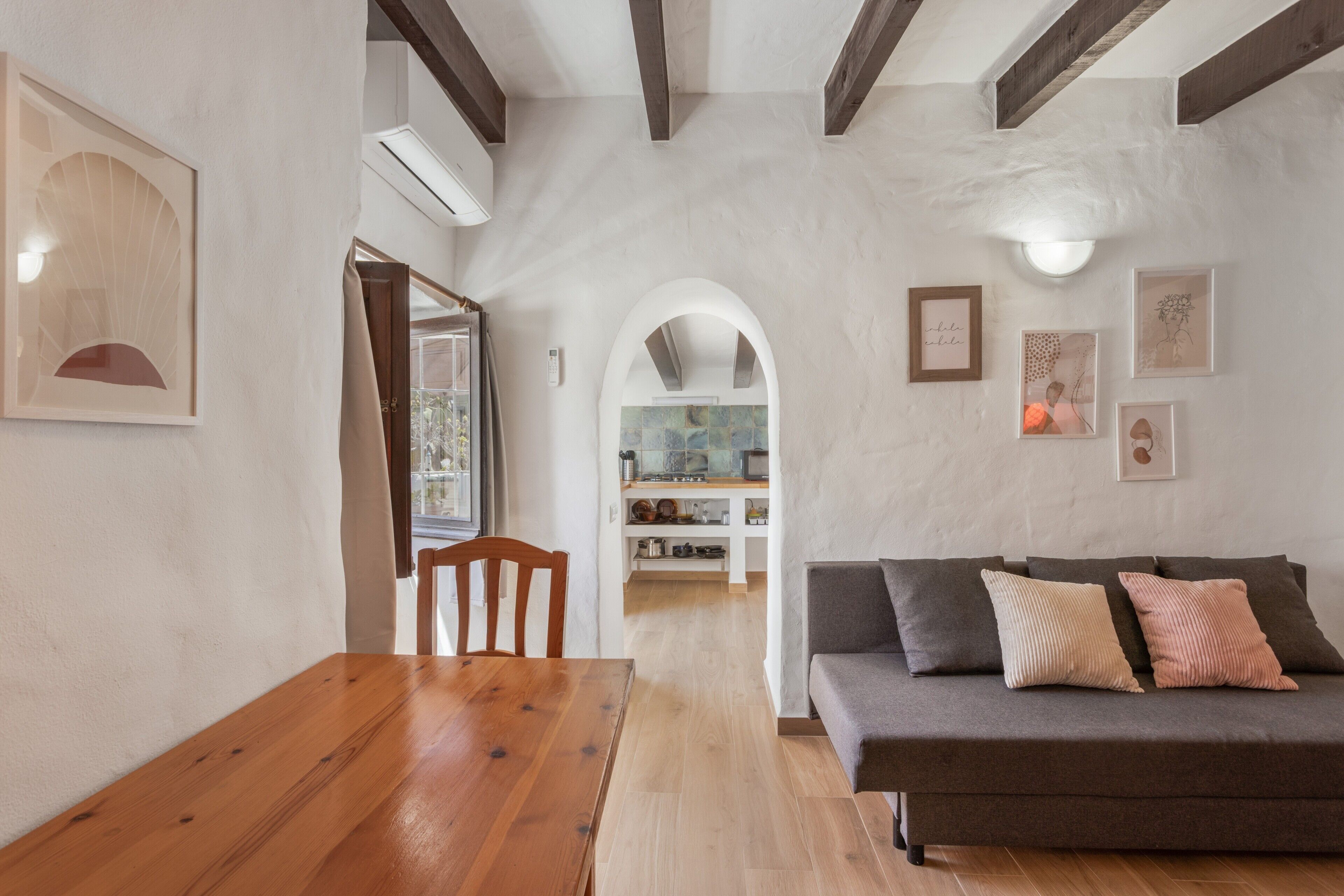 Fernseher, Stereoanlage