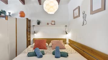 1 bedroom, iron/ironing board, free WiFi, bed sheets