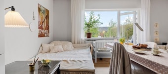 Cozy home in årslev with WiFi