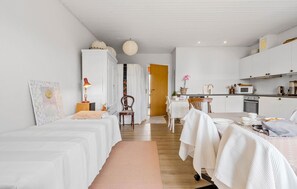 1 bedroom - 1 bedroom cozy home in årslev (Årslev)