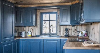 2 bedroom awesome home in Engerdal