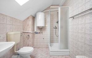 Douche, séchoir à cheveux