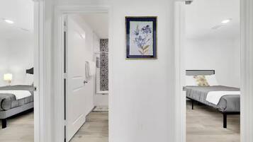 4 Schlafzimmer, Bügeleisen/Bügelbrett, Reisekinderbett, kostenloses WLAN