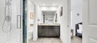 Newly Built 3-Bed Modern Haven, Close to Airport